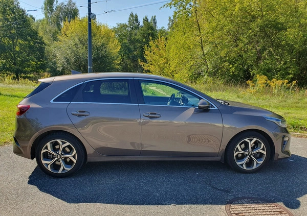 Kia Ceed cena 68000 przebieg: 40000, rok produkcji 2018 z Łódź małe 631